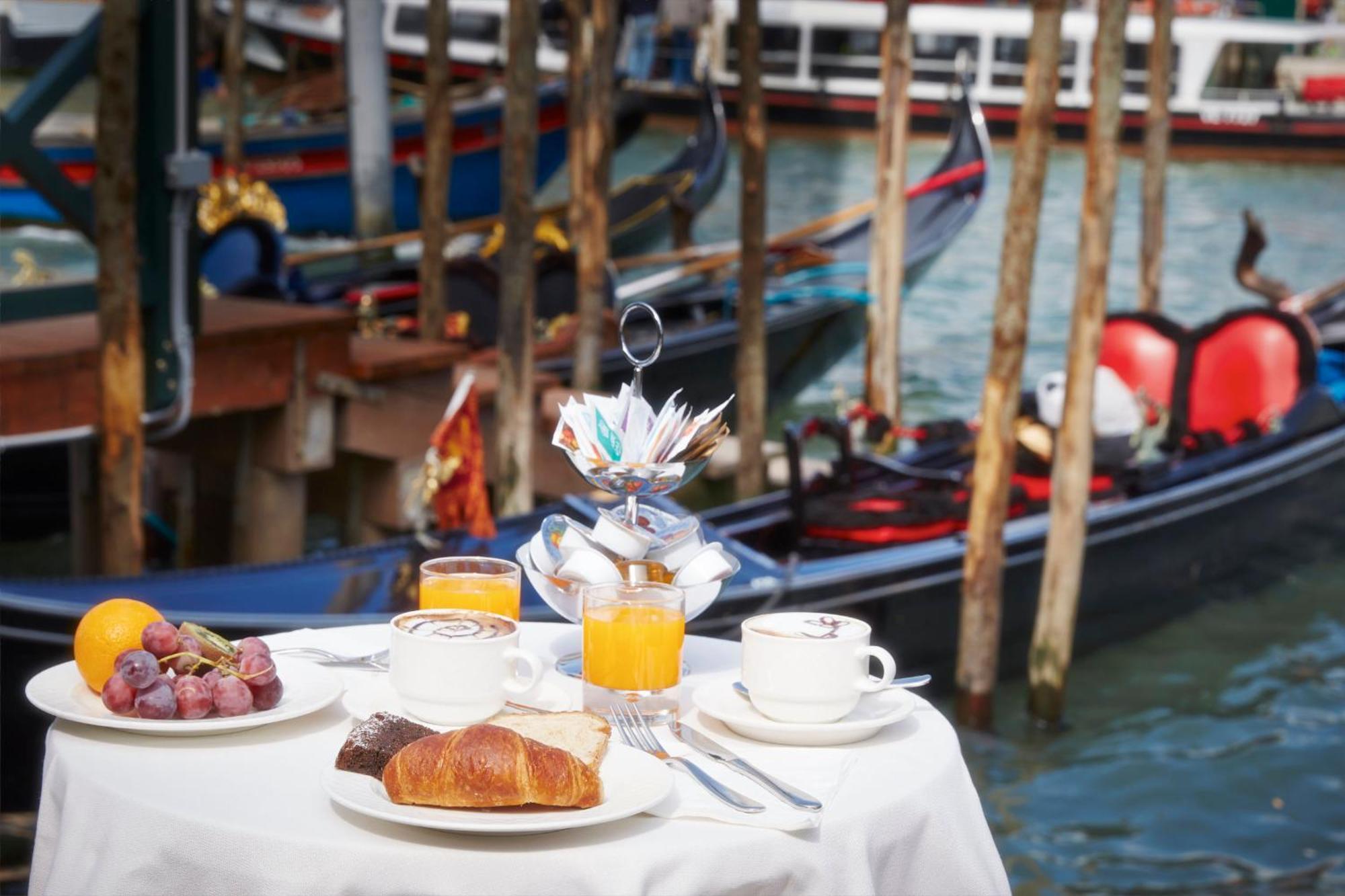 Hotel Antiche Figure Венеція Екстер'єр фото