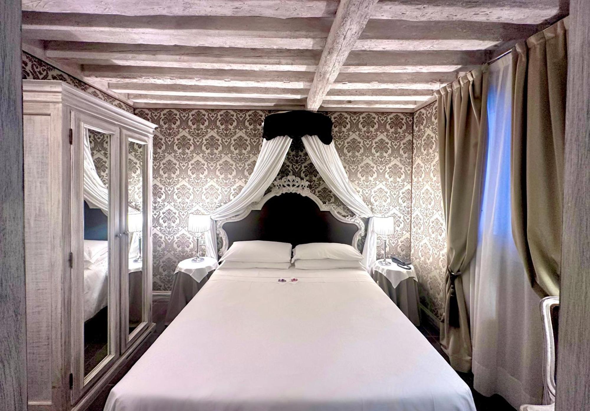 Hotel Antiche Figure Венеція Екстер'єр фото
