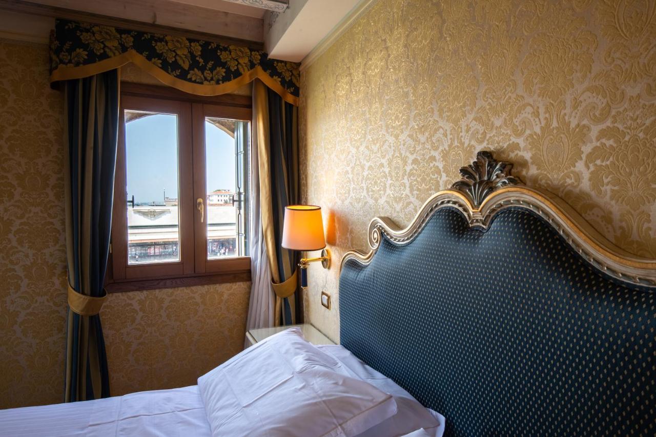 Hotel Antiche Figure Венеція Екстер'єр фото