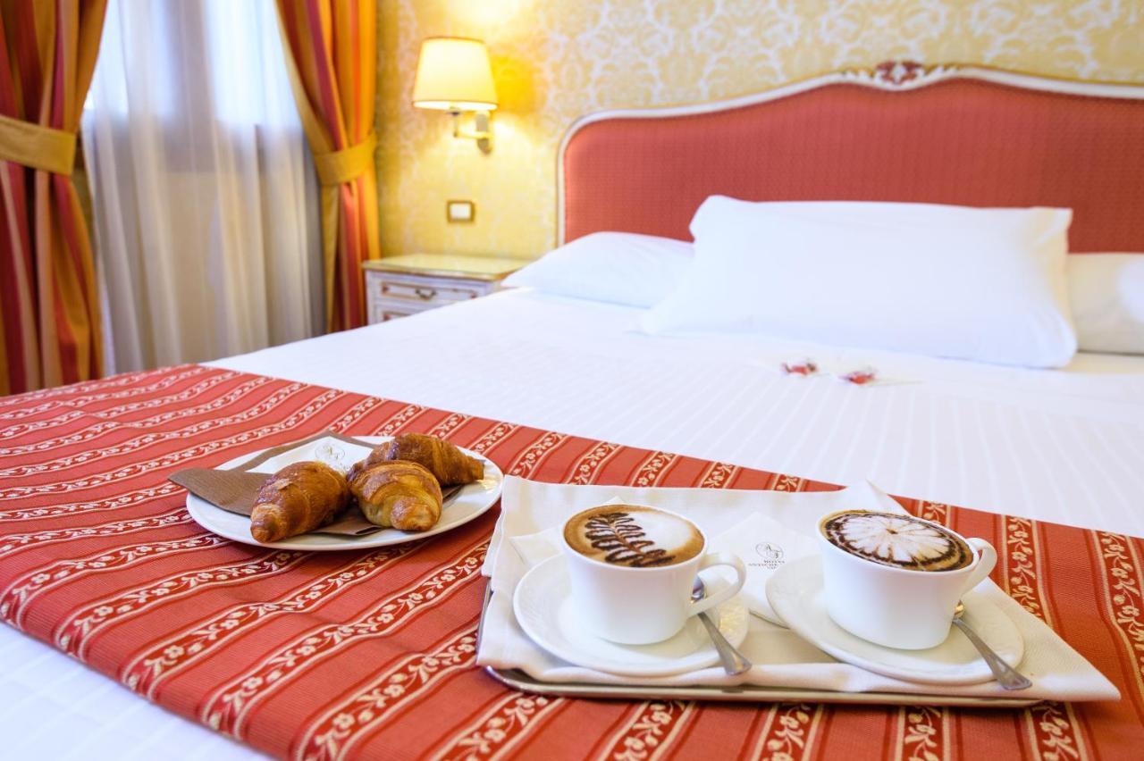 Hotel Antiche Figure Венеція Екстер'єр фото